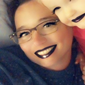 Meet your Posher, Carla